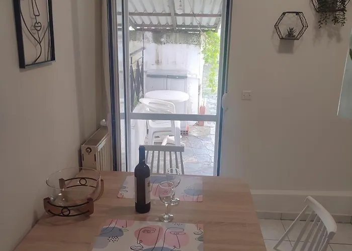 Apartament Ef-xaris *